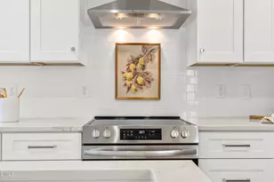 404 Chamberlin Ave, Durham, NC 27704 - Photo 9