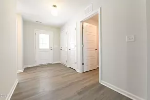 207 Hl Vly Dr, La Grange, NC 28551 - Photo 5