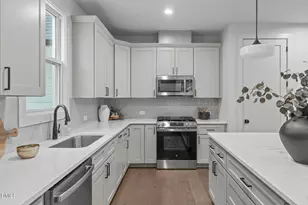 635 Conover Rd, Durham, NC 27703 - Photo 11