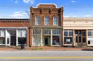 134 S Main St, Warrenton, NC 27589 - Photo 1