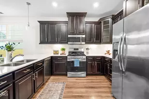 547 Historic Dr, Hillsborough, NC 27278 - Photo 9