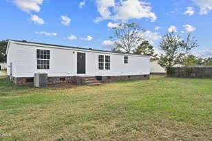 5105 Belinda Ln, Parkton, NC 28371 - Photo 27