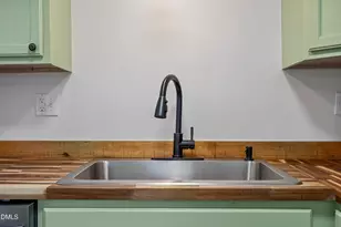 1207 Jackson St, Burlington, NC 27217 - Photo 13