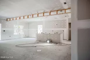 225 Telluride Ct, Aberdeen, NC 28315 - Photo 9