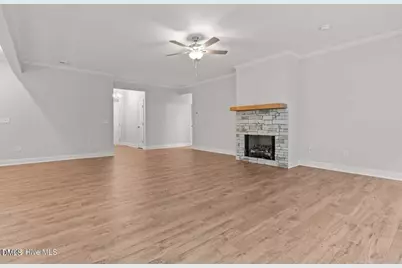 225 Telluride Court, Aberdeen, NC 28315 - Photo 7