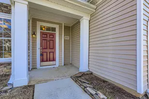 2114 Gillwell Ln, Fuquay Varina, NC 27526 - Photo 3