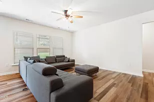 3735 Autumn Creek Dr, Fuquay-Varina, NC 27526 - Photo 3