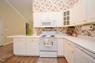 2913 Alamance Rd, Burlington, NC 27215 - Photo 13