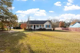 1084 McLemore Rd, Clayton, NC 27520 - Photo 3