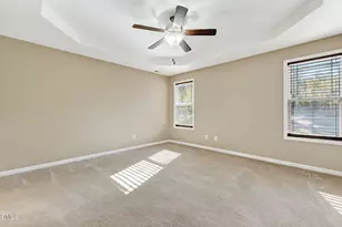 235 Highcroft Cir, Benson, NC 27504 - Photo 5