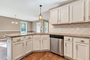 235 Highcroft Cir, Benson, NC 27504 - Photo 5
