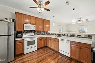 1203 Cozart St, Durham, NC 27704 - Photo 11