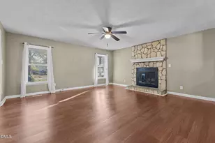 6982 Melbourne Dr, Fayetteville, NC 28314 - Photo 21