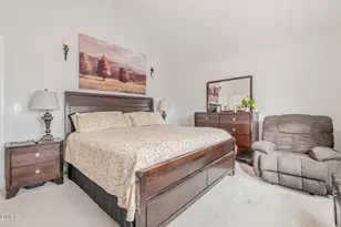 633 Longstanton Ave, Zebulon, NC 27597 - Photo 9