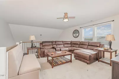 633 Longstanton Avenue, Zebulon, NC 27597 - Photo 7