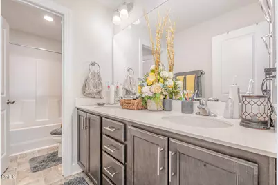 633 Longstanton Avenue, Zebulon, NC 27597 - Photo 11