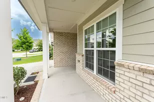 553 Duggins Pt, Apex, NC 27523 - Photo 11