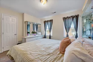 6900 Whittlesea Pl, Raleigh, NC 27616 - Photo 23