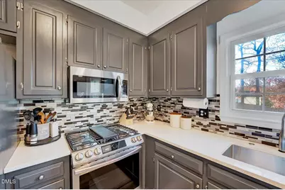 6900 Whittlesea Place, Raleigh, NC 27616 - Photo 7