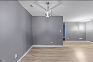 1295 Schaub Dr, Raleigh, NC 27606 - Photo 7