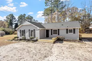 142 W Haywood St, Wendell, NC 27591 - Photo 3