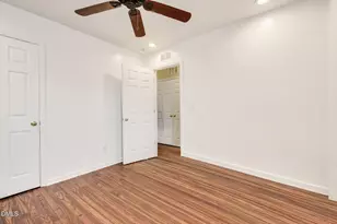 3057 Camden Creek Dr, Raleigh, NC 27610 - Photo 15