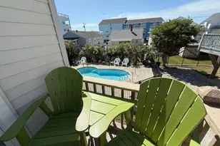 511 Carolina Beach Ave N, Carolina Beach, NC 28428 - Photo 3