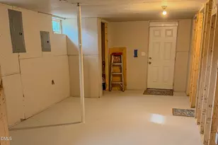 421 W Gordon St, Roxboro, NC 27573 - Photo 39