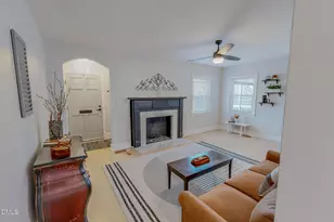 421 W Gordon St, Roxboro, NC 27573 - Photo 3