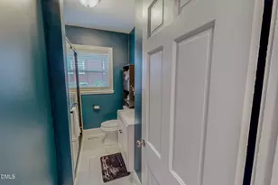 421 W Gordon St, Roxboro, NC 27573 - Photo 21