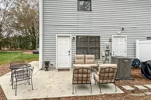 1019 Parkthrough St, Cary, NC 27511 - Photo 23