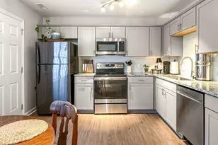 1019 Parkthrough St, Cary, NC 27511 - Photo 9