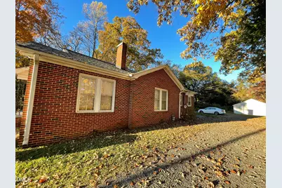 2012 Chapel Hill Road, Burlington, NC 27215 - Photo 17