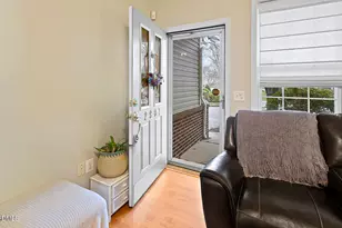 2907 Andover Glen Rd, Raleigh, NC 27604 - Photo 5