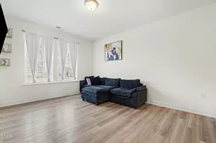 134 Channel Drop Dr, Clayton, NC 27520 - Photo 5