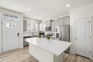 152 Channel Drop Dr, Clayton, NC 27520 - Photo 3