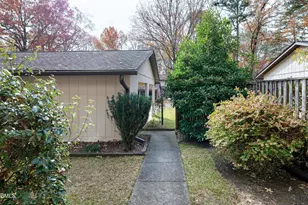 3905 Wendy Ln, Raleigh, NC 27606 - Photo 35