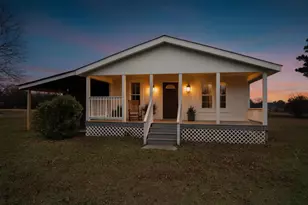 256 Stricklands Crossroads Rd, Four Oaks, NC 27524 - Photo 5