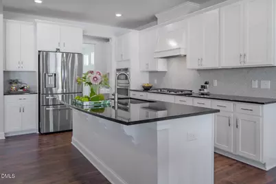 336 Faxton Way, Holly Springs, NC 27540 - Photo 9