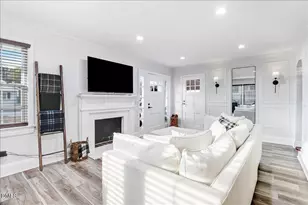 313 S 4th St, Smithfield, NC 27577 - Photo 7