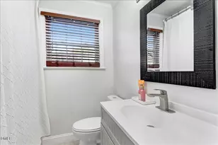 313 S 4th St, Smithfield, NC 27577 - Photo 17