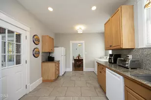 206 Ashe Ave, Raleigh, NC 27605 - Photo 17