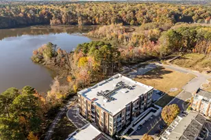 2441 Campus Shore Dr, Raleigh, NC 27606 - Photo 25