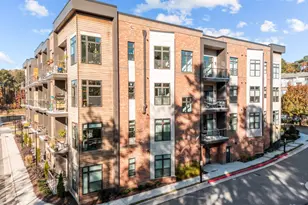 2441 Campus Shore Dr, Raleigh, NC 27606 - Photo 35