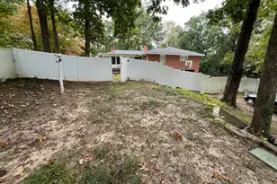 523 Wildwood Ln, Burlington, NC 27215 - Photo 49