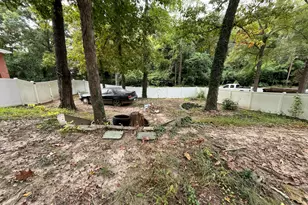 523 Wildwood Ln, Burlington, NC 27215 - Photo 51