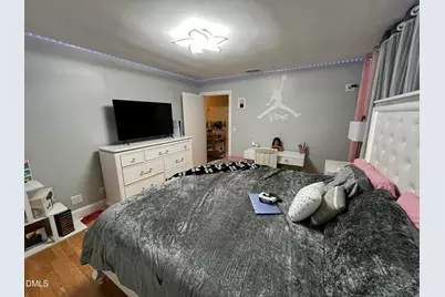 523 Wildwood Lane, Burlington, NC 27215 - Photo 15