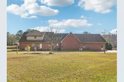 750 Stephenson Road, Benson, NC 27504 - Photo 17