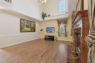 805 Cricketfield Ln, Cary, NC 27518 - Photo 7