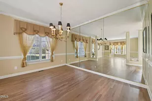 805 Cricketfield Ln, Cary, NC 27518 - Photo 5